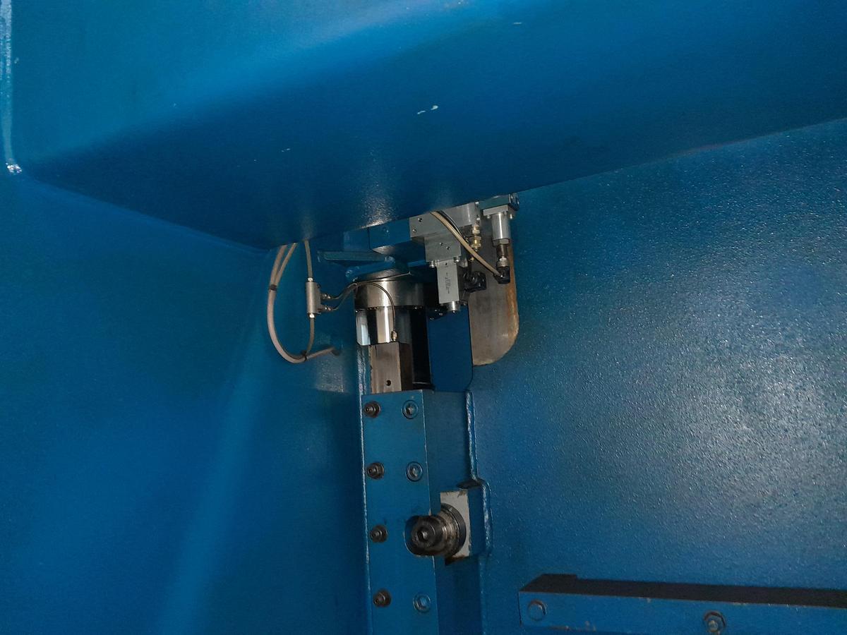 Used 1994 Blemas Press Brake