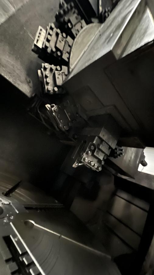 Used TOS SKIQ 12 CNC