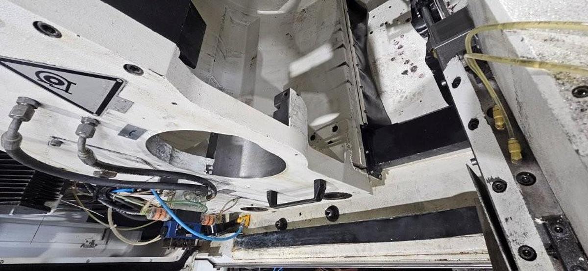 Used 2001 Schaudt Kronos LX CNC Centerless Grinding Machine