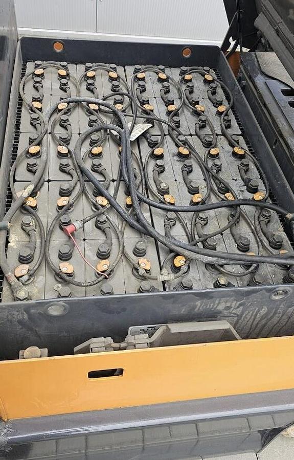 Used 2009 Still R07-25