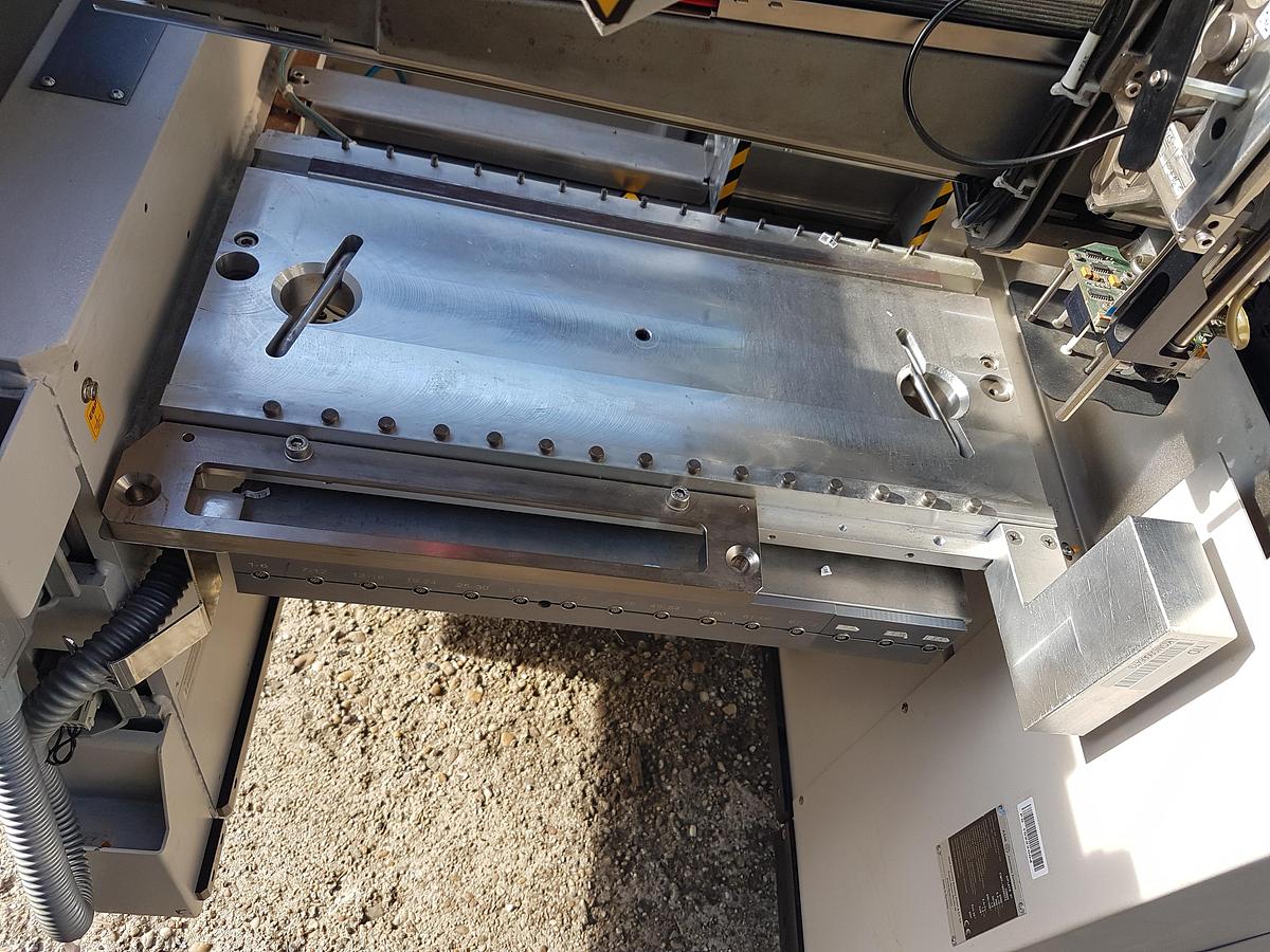 Used Siemens Siplace SMT Machines  Package