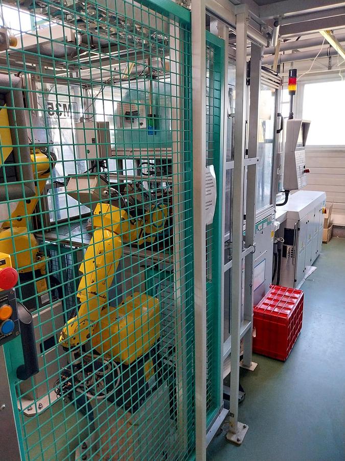 Used 2006 Arburg  ALLROUNDER 1200T 800 – 150 (Vertical)