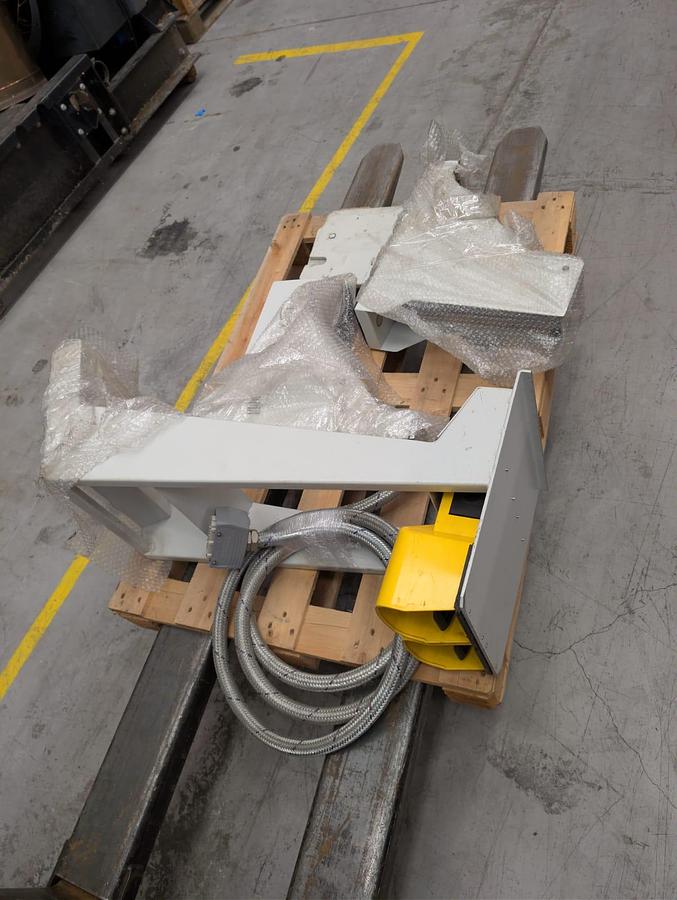 Used 2023 Warcom  Logica  100-2500