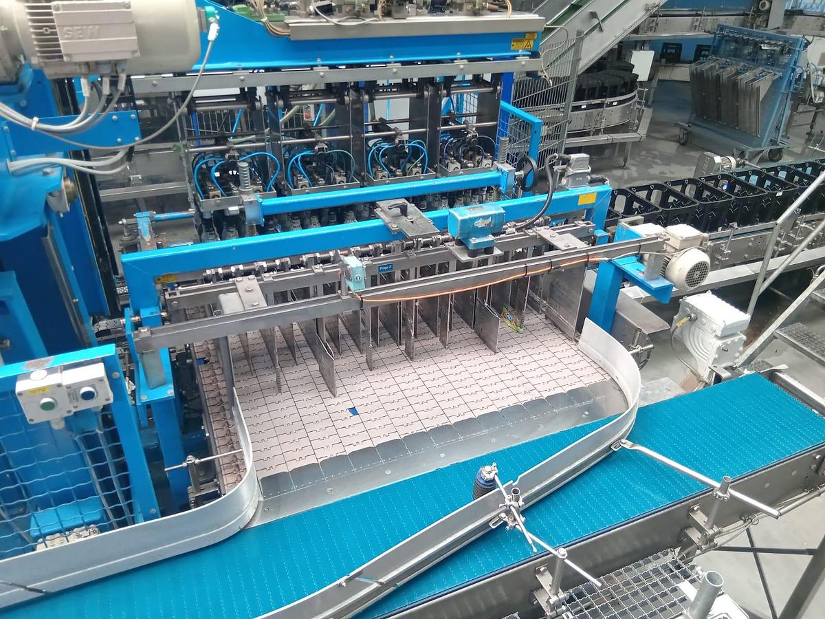Used 2003 Kettner PET Crate Packer