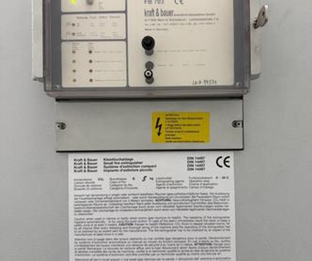 Used 2000 INGERSOLL Center 400 CNC Die Sinking EDM Machine