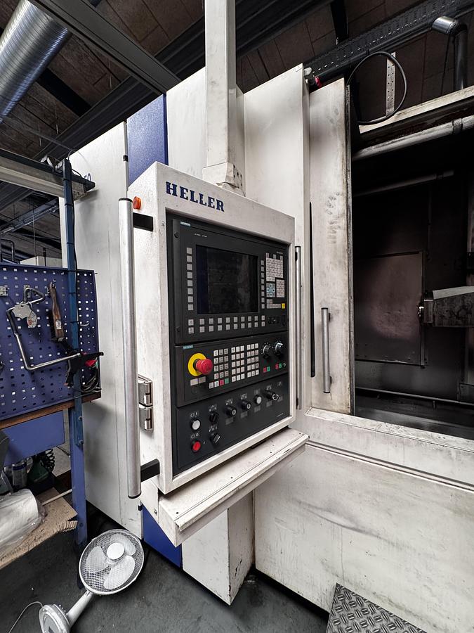 Used 2007 HELLER MCH 250 4-axis Machining Center