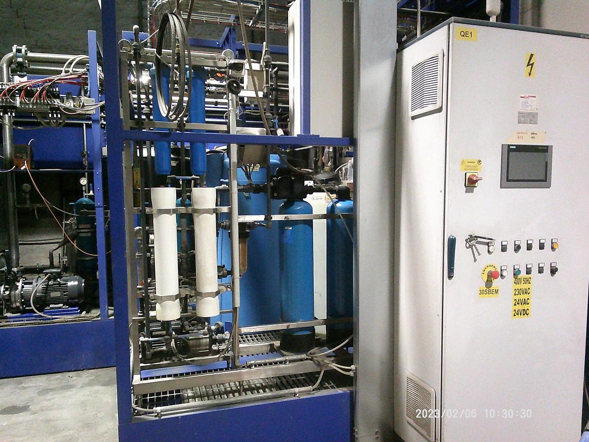 Used  2019 Eurotherm  Manual Wash Booth with Automatic Spray Ring 