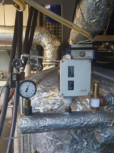 Used 2010 DÜRR Ecoclean Universal 81C