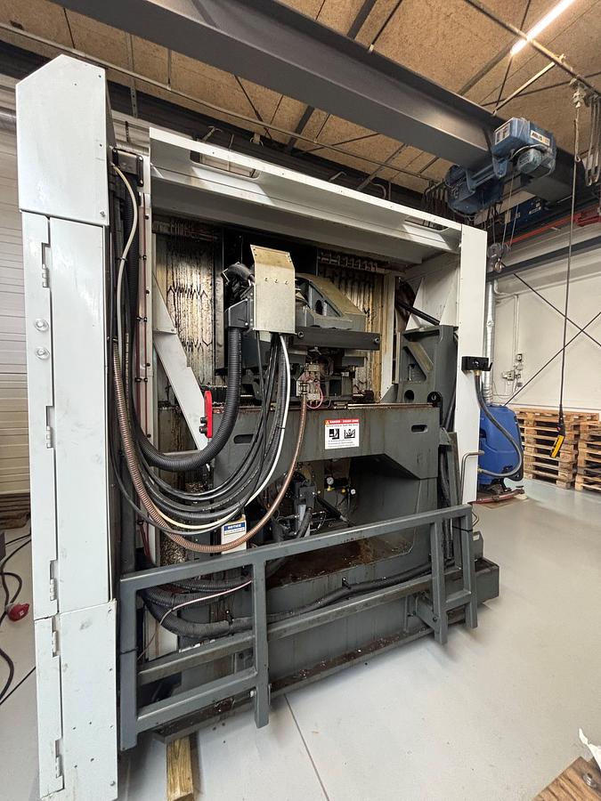 Used HAAS UMC-750