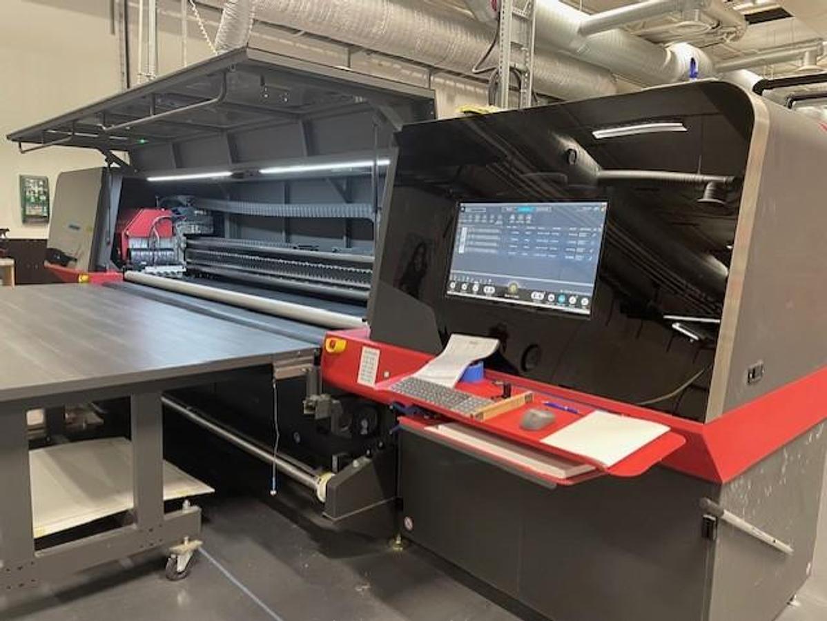 Used 2022 EFI VUTEk h5