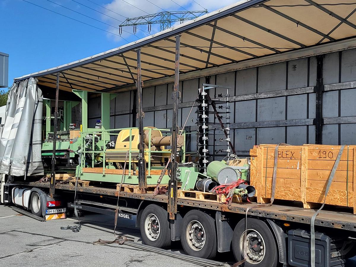 Used 2003 Air-Jet Jacquard Loom Dornier / Staubli - Complete System For Sale