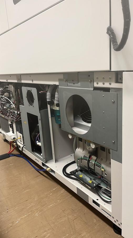 Used 2024 Siemens Atellica CI1900 Laboratory Analyzer with Rack Handler