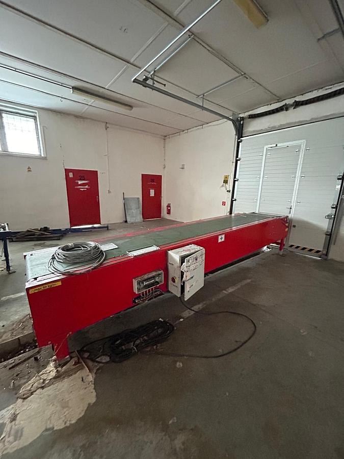Used Used Driven Roller Conveyor System with Telescopic Conveyors and Weighing Stations