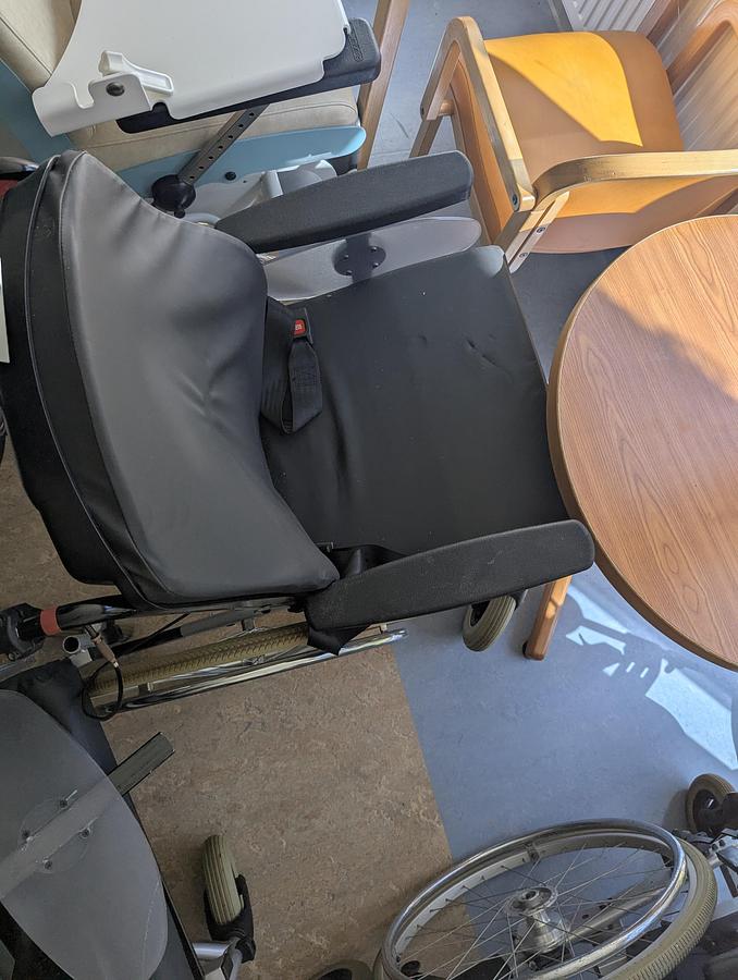 Used Package of medical equipment