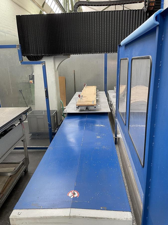 Used 2000 Huber & Grimme HG3000 TW