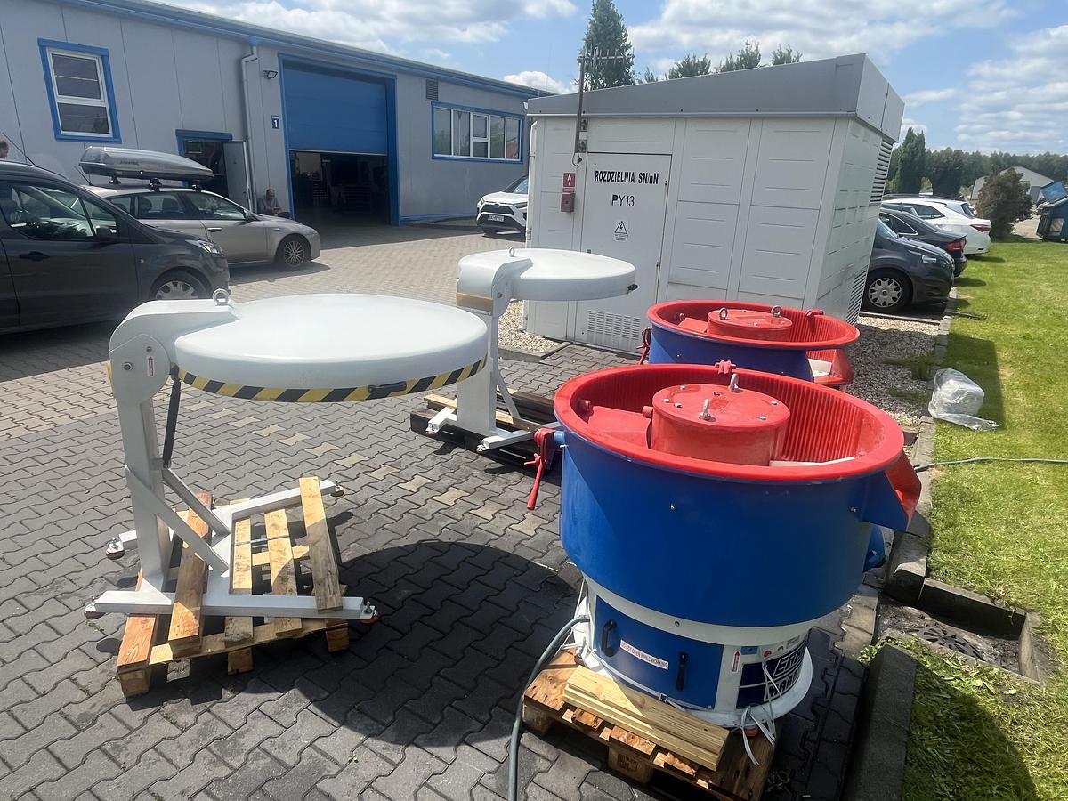 Used 2017 2x ERBA EUP-RA 200 Vibratory Finishing Drums