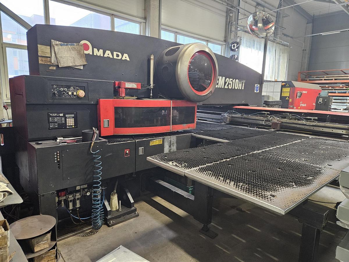 Used 2004 AMADA EM2510NT