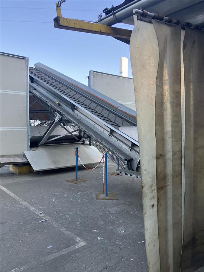 Used Manual Sorting Conveyor System