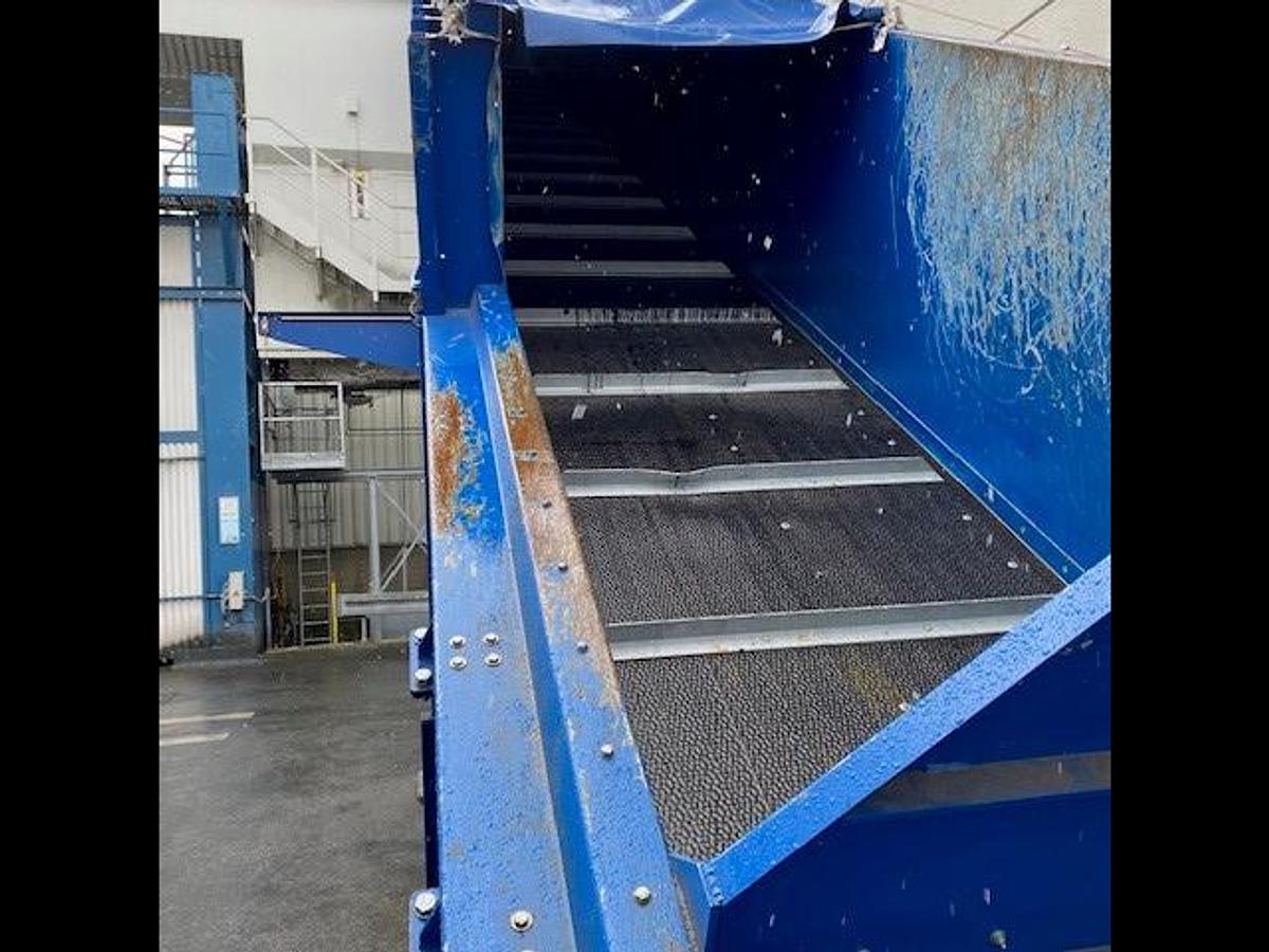 Used 2018  Huber RHIHPV 120 Conveyor System with Loading Bunker