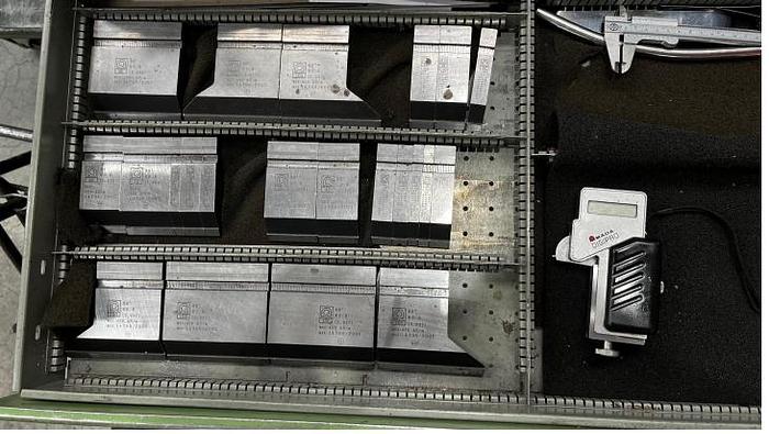 Used 2004 Amada HFP 80-25 L