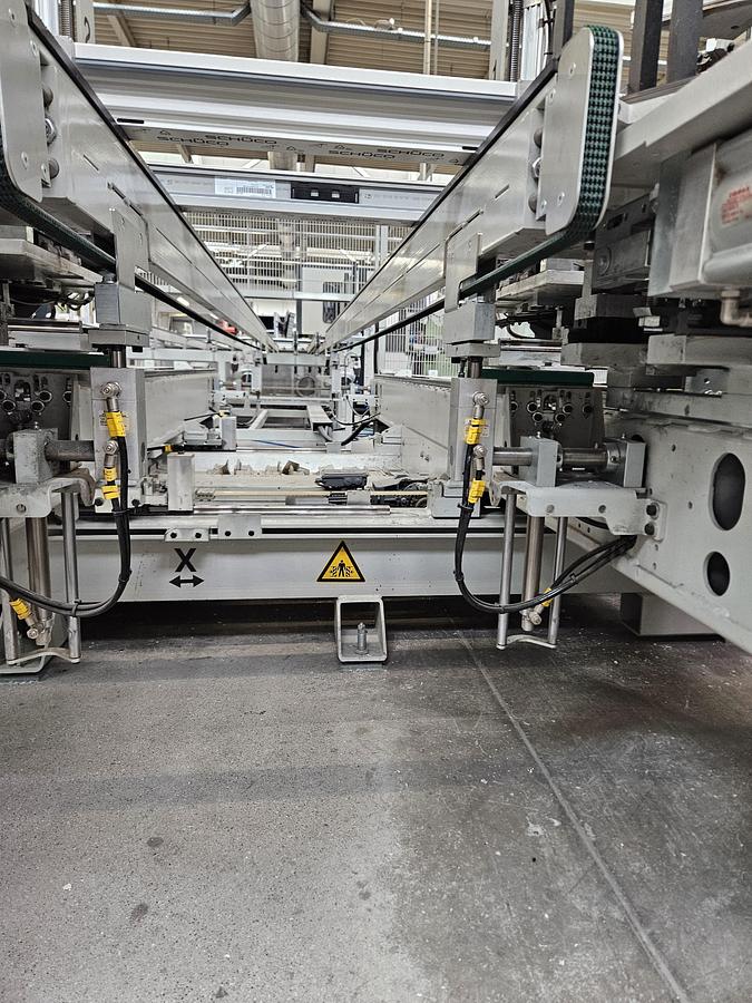 Used Urban Production line for PVC/plastic windows