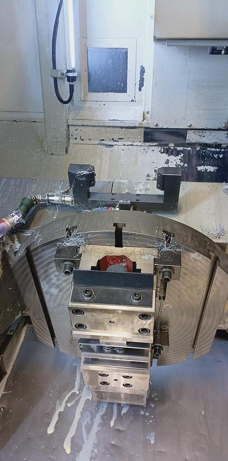 Used 2010 Quaser UX 600