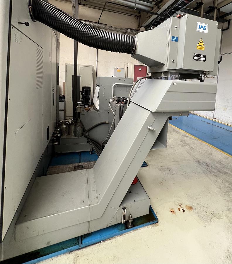 Used 2006 Gildemeister GMX 400 linear