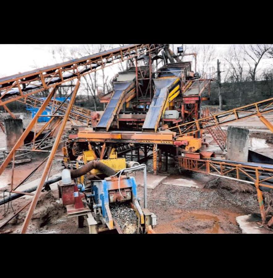 Used Used Semi-Mobile Sand and Gravel Processing Plant 