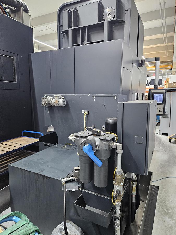 Used 2017 Deckel Maho DMC 160 duoBLOCK