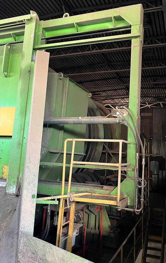 Used Bezner wood chip production line