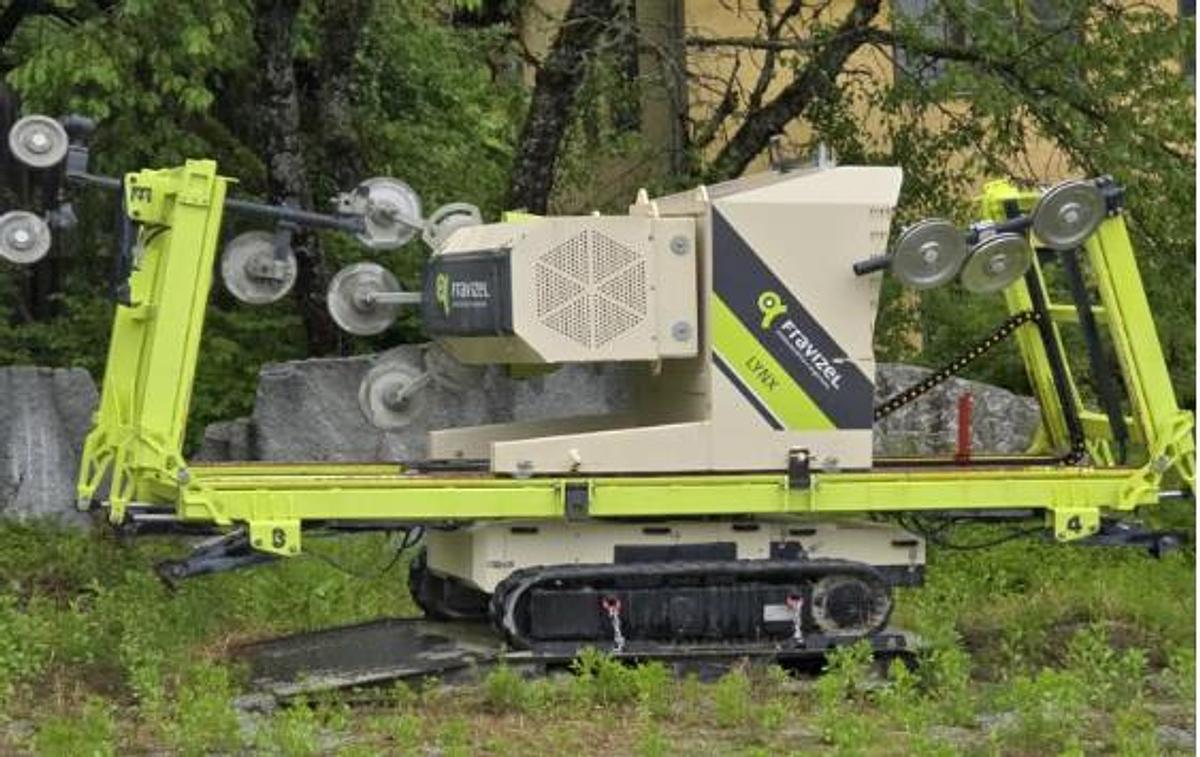 Used 2022  FRAVIZEL Mobile Wire Saw Lynx + Halley MFCR55