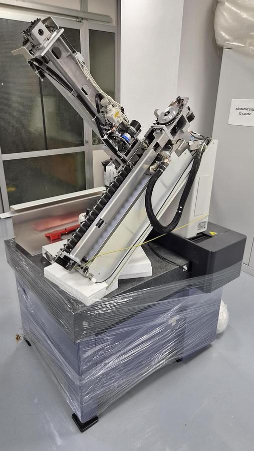 Used 2019 Mitutoyo CRYSTA-APEX S544