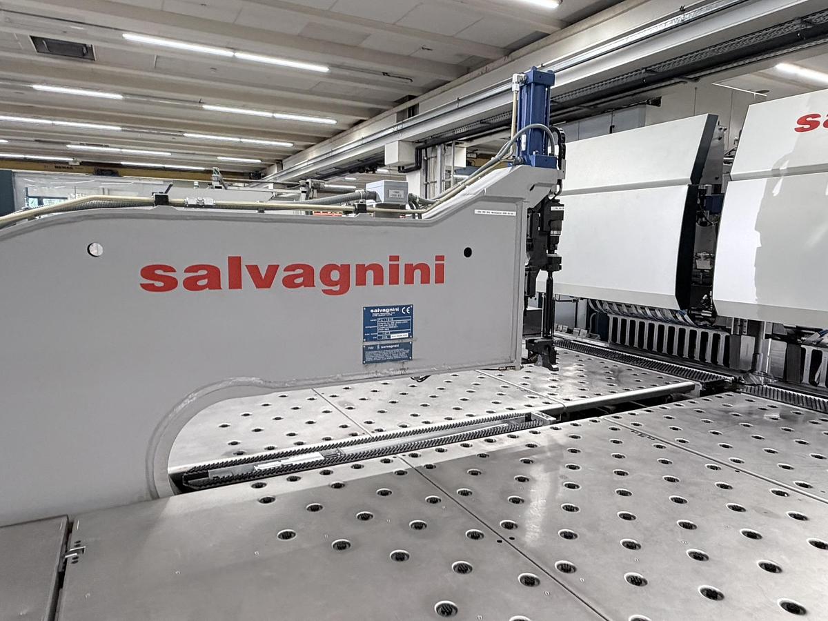Used Dalcos Coil Punching and Bending line with Salvagnini P4-1916 Bending Center