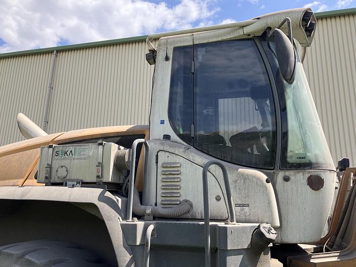 Used 2014 Liebherr L556