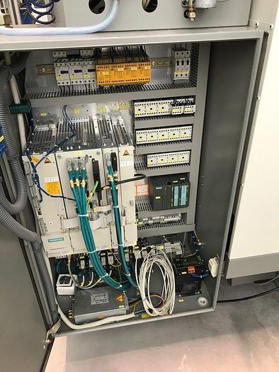 Used 2002 Deckel DMU 35 M