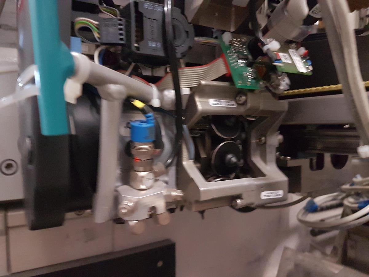 Used Siemens Siplace SMT Machines  Package