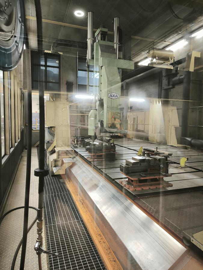 Used 1997 AXA UPFZ 40