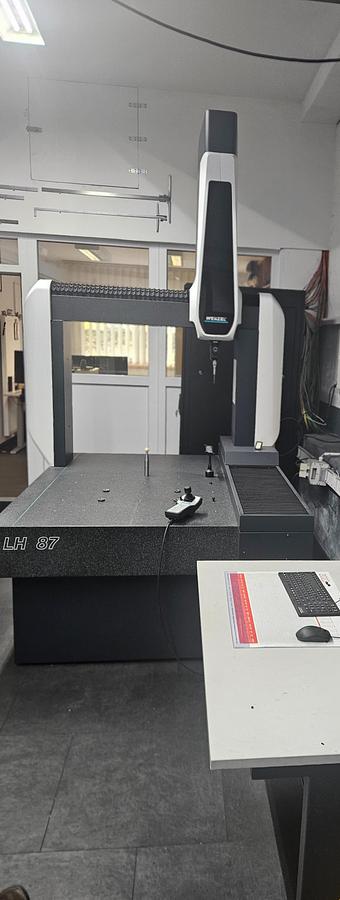 Used 2022 Wenzel LH87