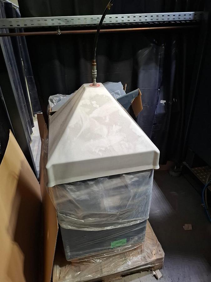 Used 2014 KUKA Flexible Cube Welding Robot