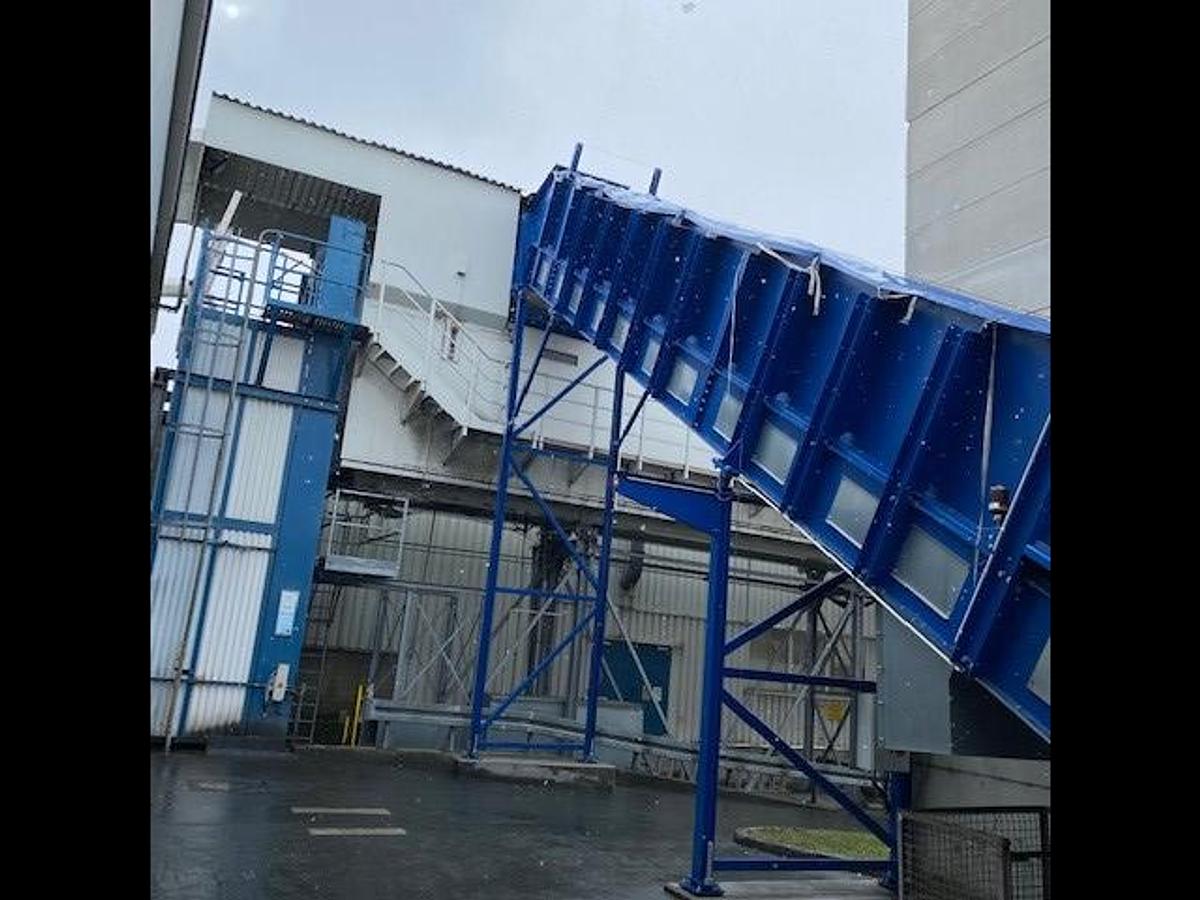 Used 2018  Huber RHIHPV 120 Conveyor System with Loading Bunker