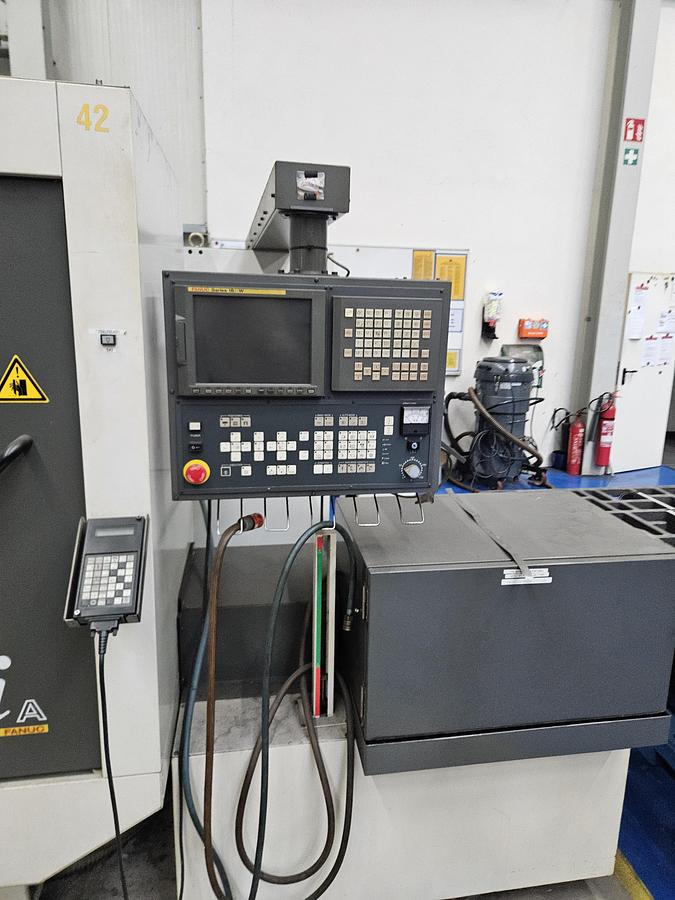 Used 2001 Matra FANUC A04