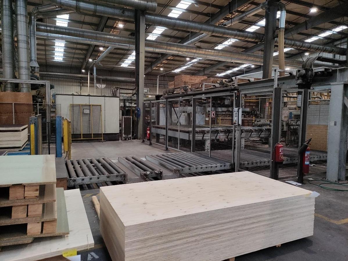 Used 2005 Homag PROFI FR 20/17/45/S Edge Banding Line
