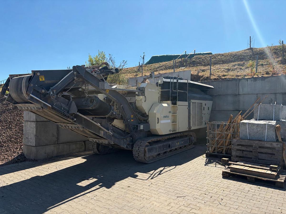 Used 2021 Metso J90 Jaw Crusher