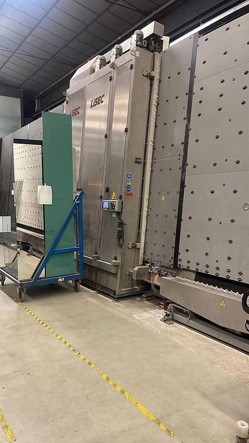 Used 2016 LiSEC KBF-33 Vertical Edge Processing Line with VHW-D33 Washer