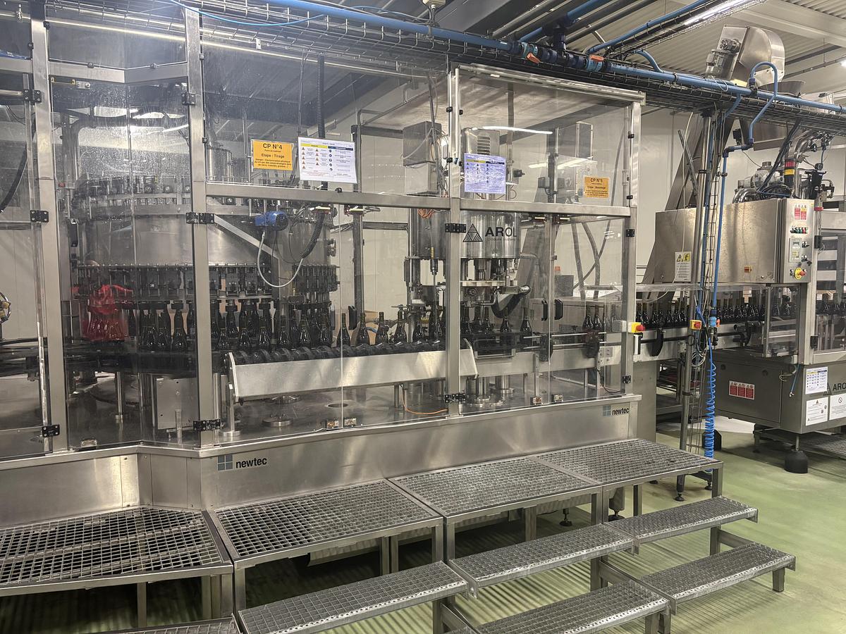 Used 2007 Used Mapco Rinser-Filler-Capper Monoblock – 12,000 Bottles per Hour