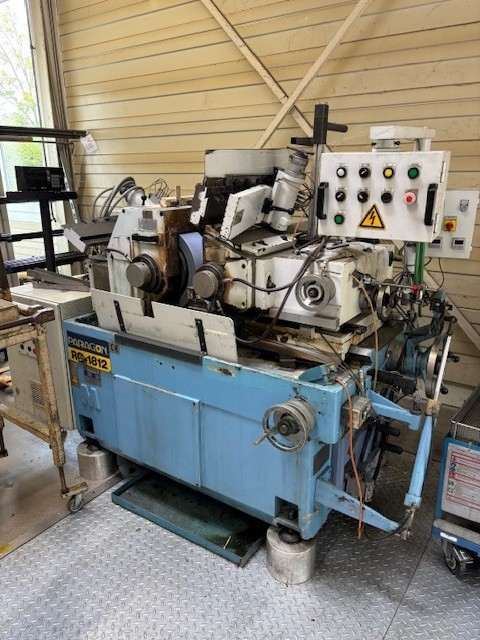 Used 2002 Paragon RC 1812 
