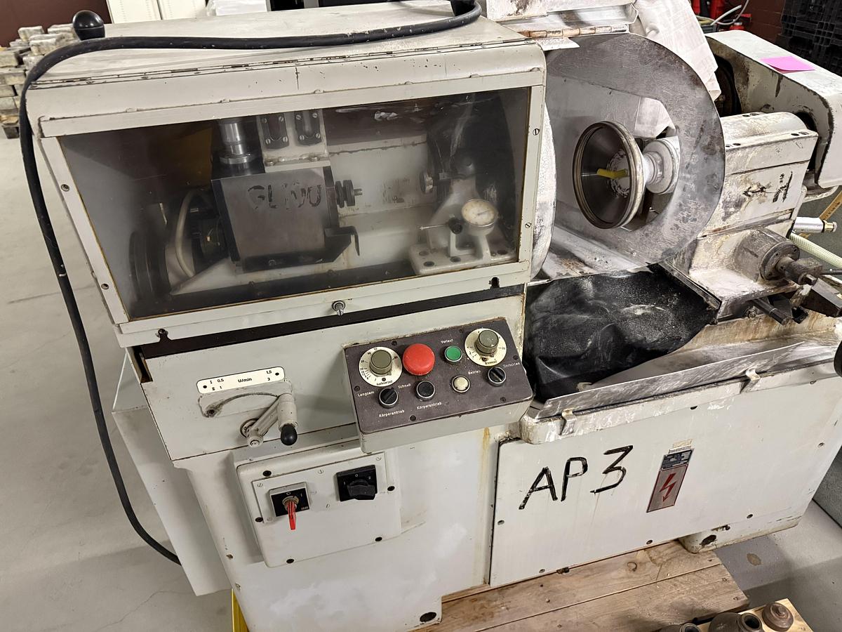 Used Carl Zeiss HKM063 Grinding Machine