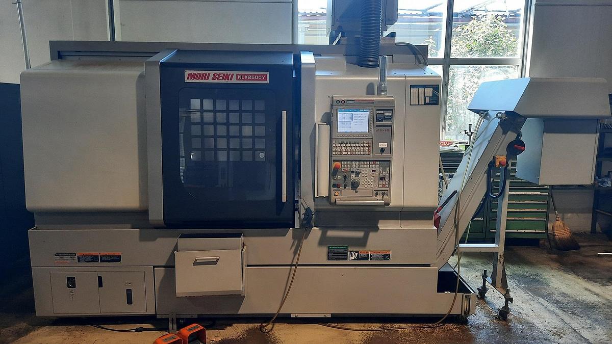 Used 2012 MORI SEIKI NLX 2500 Y/700