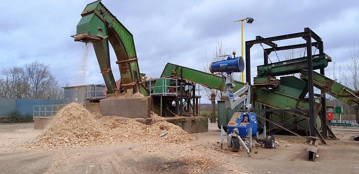 Used 2004 plant for waste wood processing
