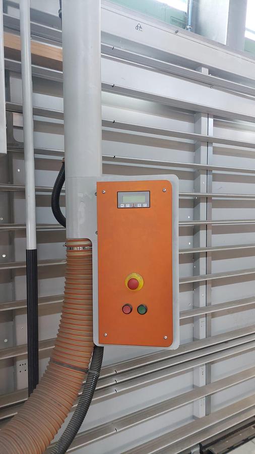 Used 2011 HOLZHER 1255